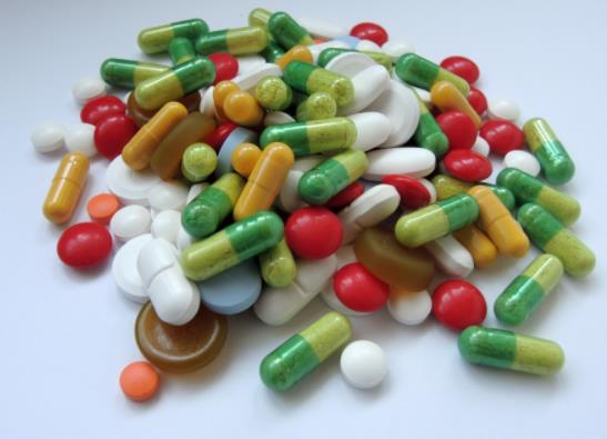 ��Ɲ���ί��¹�Ч����ô�ӣ���Ɲ��Ƭ���ո��ԕ���ô��