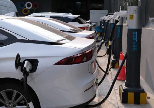 慢充比快充的電更耐用嗎?新能源車慢充好還是快充好 慢充比快充的電更耐用嗎?新能源車慢充好還是快充好