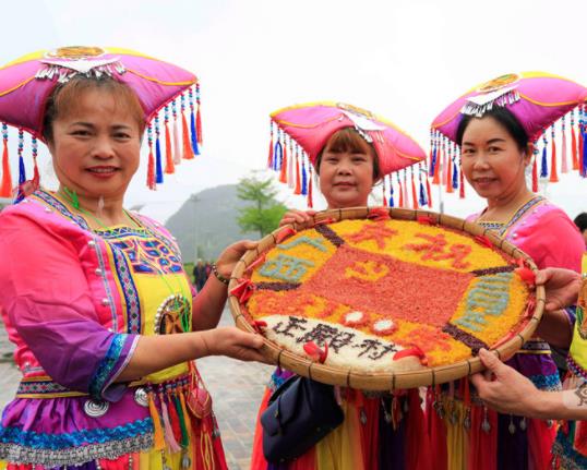 �V����ɫŴ���������N�ɫ���V��������������ô���M