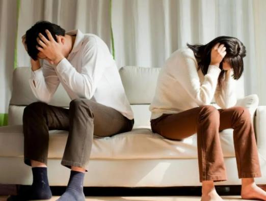 離婚要準備些什么?夫妻辦理離婚證怎么走流程 離婚要準備些什么?夫妻辦理離婚證怎么走流程