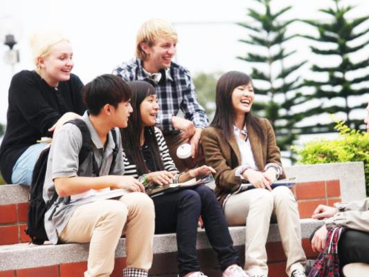 單招的學校是正規大學嗎?2023高三學生走單招好還是直接考專科好 單招的學校是正規大學嗎?2023高三學生走單招好還是直接考專科好