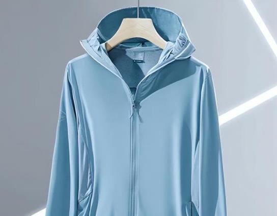 防曬衣大一點好還是正常就好?防曬衣是長的好還是短的好 防曬衣大一點好還是正常就好?防曬衣是長的好還是短的好