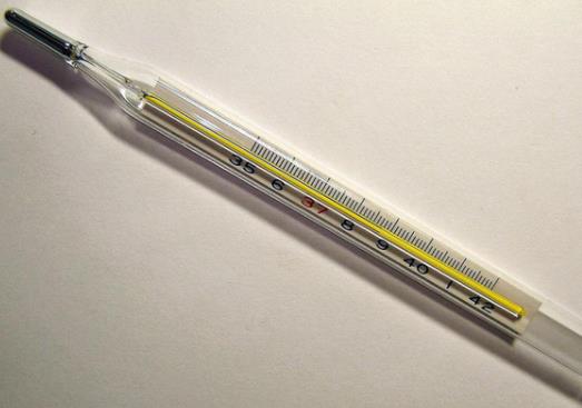 量體溫夾得太緊會不會影響?水銀體溫計打碎了怎么處理 量體溫夾得太緊會不會影響?水銀體溫計打碎了怎么處理