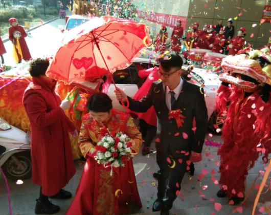 改口費10001是兩份加起來嗎?兒媳結婚改口費給多少好看 改口費10001是兩份加起來嗎?兒媳結婚改口費給多少好看