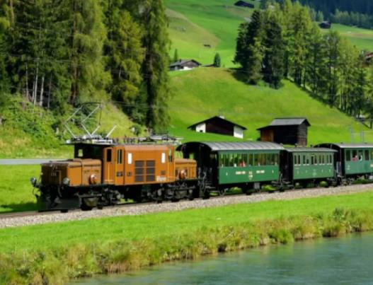 火車硬臥怎么找鋪位?火車硬臥上鋪空間有多大 火車硬臥怎么找鋪位?火車硬臥上鋪空間有多大