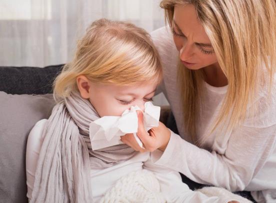 甲流可以吃四季抗病毒合劑嗎?甲流可以吃連花清瘟顆粒嗎 甲流可以吃四季抗病毒合劑嗎?甲流可以吃連花清瘟顆粒嗎