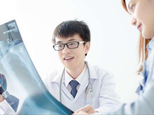 醫生大部分都結婚很晚嗎?醫生會愛上自己的病人嗎 醫生大部分都結婚很晚嗎?醫生會愛上自己的病人嗎