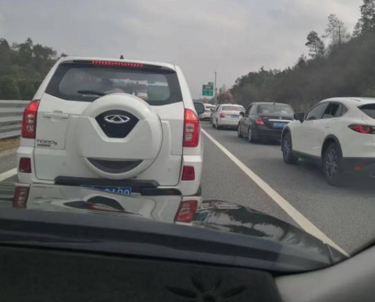 五一高速堵車會堵多久?五一高速車多不多 五一高速堵車會堵多久?五一高速車多不多