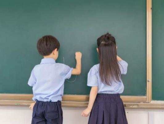 С���������µČW(xu��)����Ϣ����С������˽���ò���