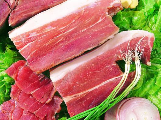 凍肉怎么切割但不化開一大塊?牛肉解凍后放冷藏一天沒事嗎 凍肉怎么切割但不化開一大塊?牛肉解凍后放冷藏一天沒事嗎