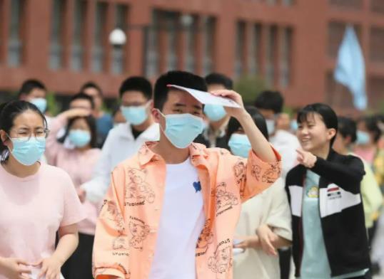 2023高考英語口語考試能不能棄考?高考英語口語算在總分里面嗎 2023高考英語口語考試能不能棄考?高考英語口語算在總分里面嗎