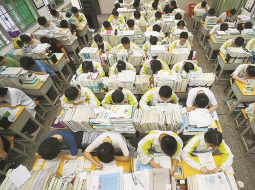 2023年高考每考一科要換考場嗎?高考什么時候知道自己在哪個考場 2023年高考每考一科要換考場嗎?高考什么時候知道自己在哪個考場