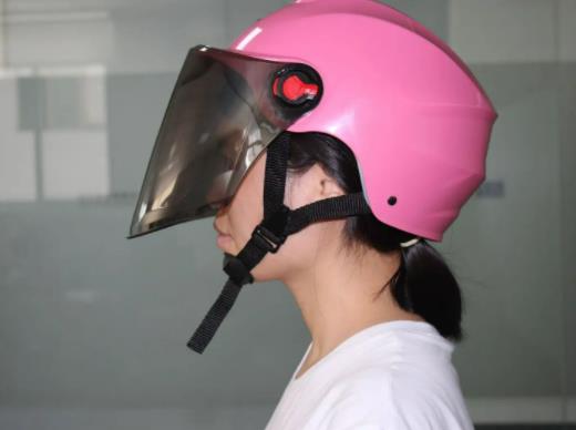 摩托車頭盔有必要買貴的嗎?閑魚上買bern頭盔是真的嗎 摩托車頭盔有必要買貴的嗎?閑魚上買bern頭盔是真的嗎