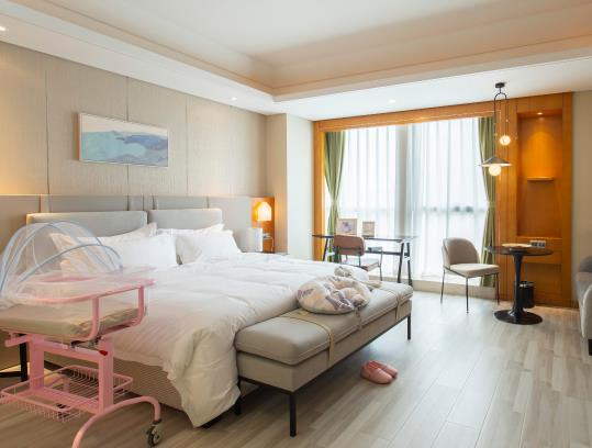 月子中心必須一個(gè)家人陪住嗎?月子中心是一對(duì)一服務(wù)嗎 月子中心必須一個(gè)家人陪住嗎?月子中心是一對(duì)一服務(wù)嗎