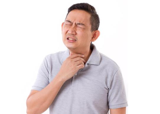 喉嚨痛用什么泡水喝效果好得快?淡鹽水對喉嚨痛有幫助嗎 喉嚨痛用什么泡水喝效果好得快?淡鹽水對喉嚨痛有幫助嗎