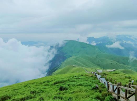 去武功山什么時候上去最合適?6月份武功山天氣一般穿什么 去武功山什么時候上去最合適?6月份武功山天氣一般穿什么