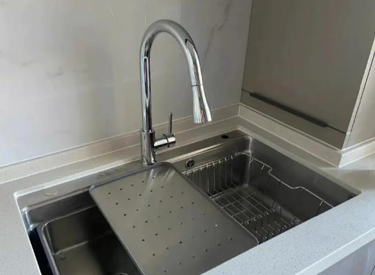 水槽擺放有哪些注意事項?水槽放東邊還是西邊好 水槽擺放有哪些注意事項?水槽放東邊還是西邊好