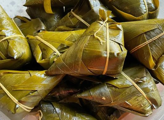 煮粽子要把水煮干嗎?粽子開(kāi)始沒(méi)煮熟后期就煮不熟了嗎 煮粽子要把水煮干嗎?粽子開(kāi)始沒(méi)煮熟后期就煮不熟了嗎