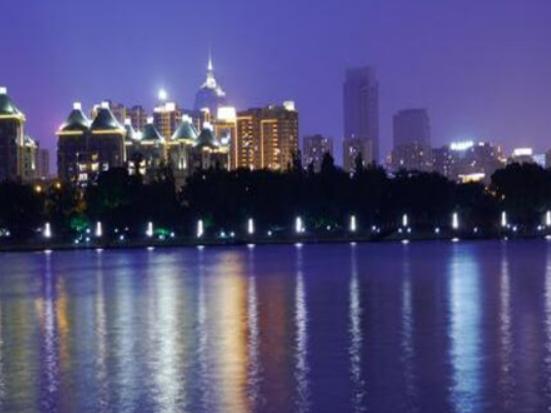 蘇州五一夜晚景點打卡榜,太湖新天地很幽雅、同里夢回千年 蘇州五一夜晚景點打卡榜,太湖新天地很幽雅、同里夢回千年