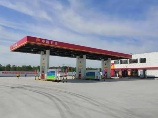 大加油站和小加油站的油有什么區(qū)別?加油站加油機(jī)加油有沒(méi)有記錄 大加油站和小加油站的油有什么區(qū)別?加油站加油機(jī)加油有沒(méi)有記錄