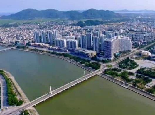 山洪來(lái)了怎么逃生?山洪預(yù)警是如何發(fā)出的 山洪來(lái)了怎么逃生?山洪預(yù)警是如何發(fā)出的