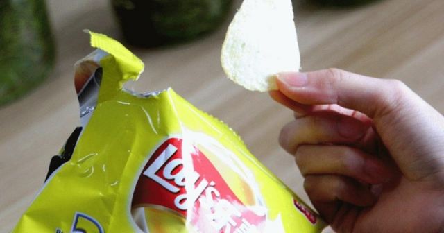 薯片的熱量是多少 減肥可以吃薯片嗎 薯片的熱量是多少 減肥可以吃薯片嗎