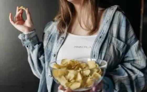 孕婦可以吃薯片嗎?孕婦吃薯片對胎兒有什么影響 孕婦可以吃薯片嗎?孕婦吃薯片對胎兒有什么影響
