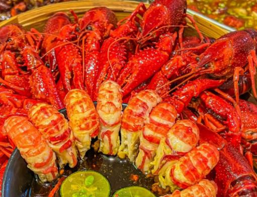 8�·ݵ�С���r߀�ò��óԣ�8�·�߀�Л]��С���r��