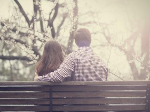 男生會(huì)隨便十指緊扣嗎?異性朋友之間有肢體接觸正常嗎 男生會(huì)隨便十指緊扣嗎?異性朋友之間有肢體接觸正常嗎