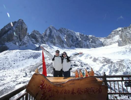 ��������ѩɽ��������y��ô�k����������ѩɽ�l(f��)����ô�k