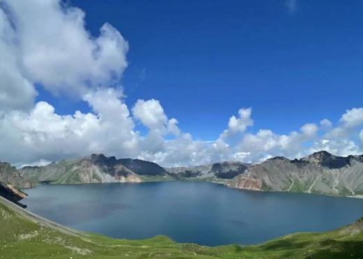 8�·��m���m��ȥ�L��ɽ��2023��8�·�ȥ�L��ɽ�ܿ�����؆�