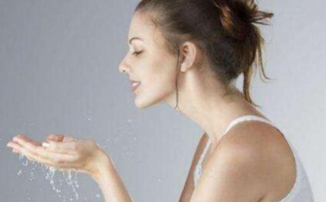 用醋洗臉能去痘嗎?白醋洗臉的壞處 用醋洗臉能去痘嗎?白醋洗臉的壞處