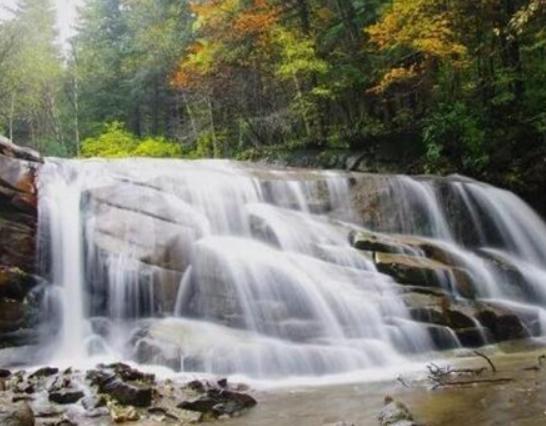 呂梁最好玩的地方排行榜,卦山參觀價值高、磧口古鎮生活方式令人向往 呂梁最好玩的地方排行榜,卦山參觀價值高、磧口古鎮生活方式令人向往