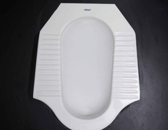 �ױ����ʹɴu2cm��ô�k���ױ����c�شu��ƽ߀�Ǹ�һ�c��