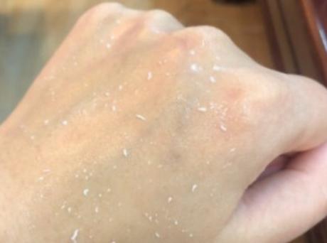 為什么用磨砂膏需要區分體質 油性皮膚如何使用磨砂膏 為什么用磨砂膏需要區分體質 油性皮膚如何使用磨砂膏