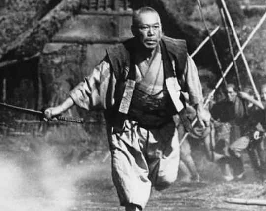 ʮ���ձ��u��9���ϵ��Ӱ��ǧ�cǧ�����|�����Z���ǽ�(j��ng)��֮��