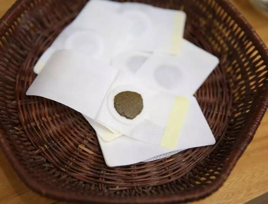 貼三伏貼像針扎疼要撕掉嗎?貼三伏貼了像針扎一樣疼怎么辦 貼三伏貼像針扎疼要撕掉嗎?貼三伏貼了像針扎一樣疼怎么辦