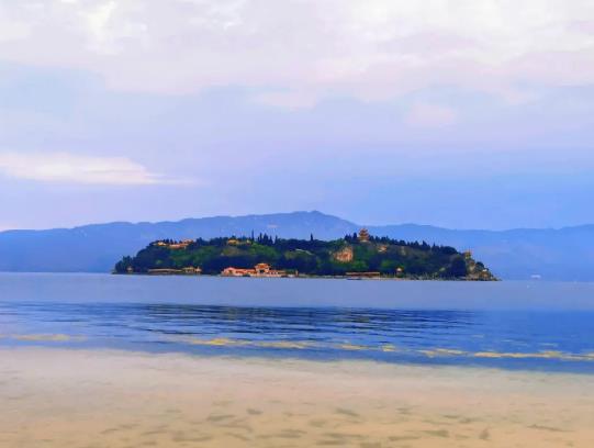 撫仙湖值得一去嗎?撫仙湖水下死尸是真的嗎 撫仙湖值得一去嗎?撫仙湖水下死尸是真的嗎