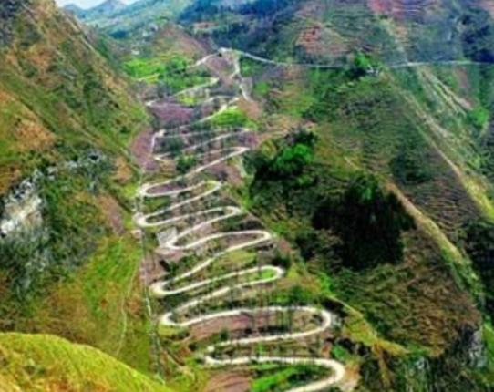 中國十大最美自駕公路,天門山盤山公路非常崎嶇、滇藏公路風光優美 中國十大最美自駕公路,天門山盤山公路非常崎嶇、滇藏公路風光優美