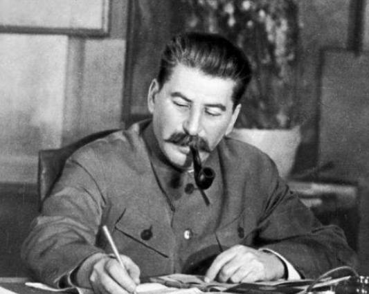 世界十大最殘暴統(tǒng)治者,伊迪·阿明·達(dá)達(dá)、匈奴王阿提拉殺害了無(wú)數(shù)人 世界十大最殘暴統(tǒng)治者,伊迪·阿明·達(dá)達(dá)、匈奴王阿提拉殺害了無(wú)數(shù)人