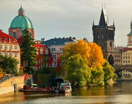 世界十大婚禮城市排名,青島風光秀麗、普羅旺斯滿足你的浪漫夢想 世界十大婚禮城市排名,青島風光秀麗、普羅旺斯滿足你的浪漫夢想