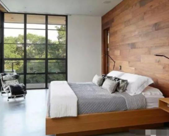 ����ľ��(f��)�ϵذ�Ʒ�����а��R��ꖹ����~˹�ؠ����Ǯa(ch��n)Ʒ�еľ�Ӣ