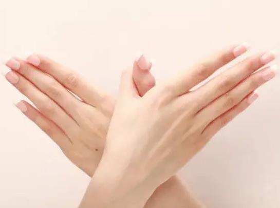 為什么掰手指頭會響?掰手指關節響好不好 為什么掰手指頭會響?掰手指關節響好不好