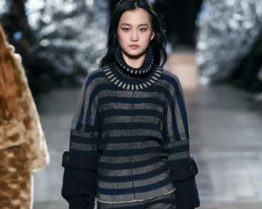 真正的羊毛衣服會(huì)起靜電嗎?大衣有靜電怎么快速處理 真正的羊毛衣服會(huì)起靜電嗎?大衣有靜電怎么快速處理