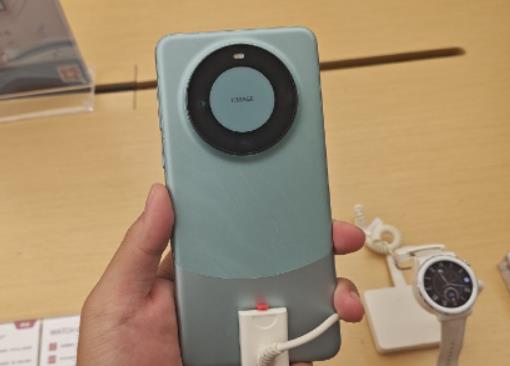 mate60pro怎么連接寶馬x5?華為mate60pro可不可以雙開 mate60pro怎么連接寶馬x5?華為mate60pro可不可以雙開