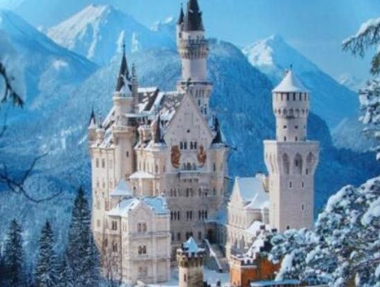 歐洲十大城堡排行榜,圣米歇爾山城堡像個小王國、薩爾斯堡讓人留戀 歐洲十大城堡排行榜,圣米歇爾山城堡像個小王國、薩爾斯堡讓人留戀