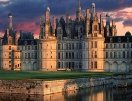 歐洲十大城堡排行榜,圣米歇爾山城堡像個小王國、薩爾斯堡讓人留戀 歐洲十大城堡排行榜,圣米歇爾山城堡像個小王國、薩爾斯堡讓人留戀