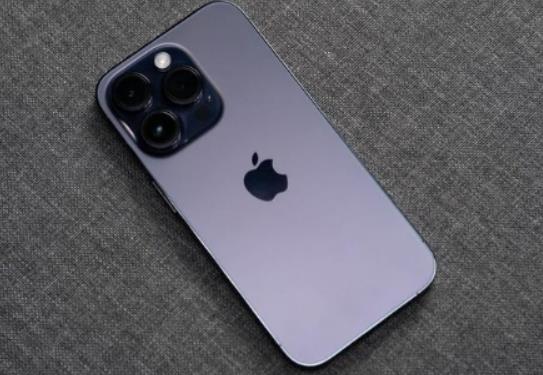 蘋果15充電器要另外購買嗎?蘋果15可以反向充電嗎 蘋果15充電器要另外購買嗎?蘋果15可以反向充電嗎