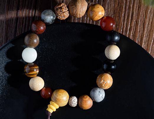 十八籽手串適合什么樣的人?十八籽手串什么人不能戴 十八籽手串適合什么樣的人?十八籽手串什么人不能戴