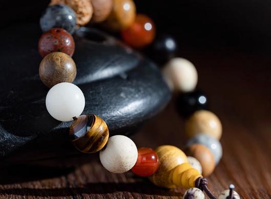 十八籽為什么有的貴有的便宜?十八籽手串高考生可以戴嗎 十八籽為什么有的貴有的便宜?十八籽手串高考生可以戴嗎